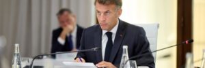 Чому Трамп змінив ставлення до України? Макрон назвав три причини
