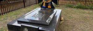 Надгробок першого голови ОУН повернули у рідне село на Львівщині (ФОТО)