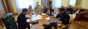 Зеленський і Макрон обговорили посилення ППО та прискорення постачання французького озброєння