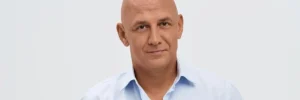 Зеленський передав Кабміну та СБУ питання про позбавлення Потапа звання заслуженого артиста