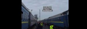 За два кілометри від кордону з Польщею: РФ вдарила по локомотиву пасажирського потяга на Волині