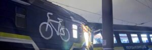 У Львові зіткнулись дизель-поїзд та електровоз