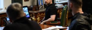 Росія погодилася на переговори з Україною та США, а вночі атакувала Київ касетними боєголовками