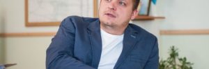 Мер Конотопа образився на коментар про “собаку й грєлку” та викликав поліцію